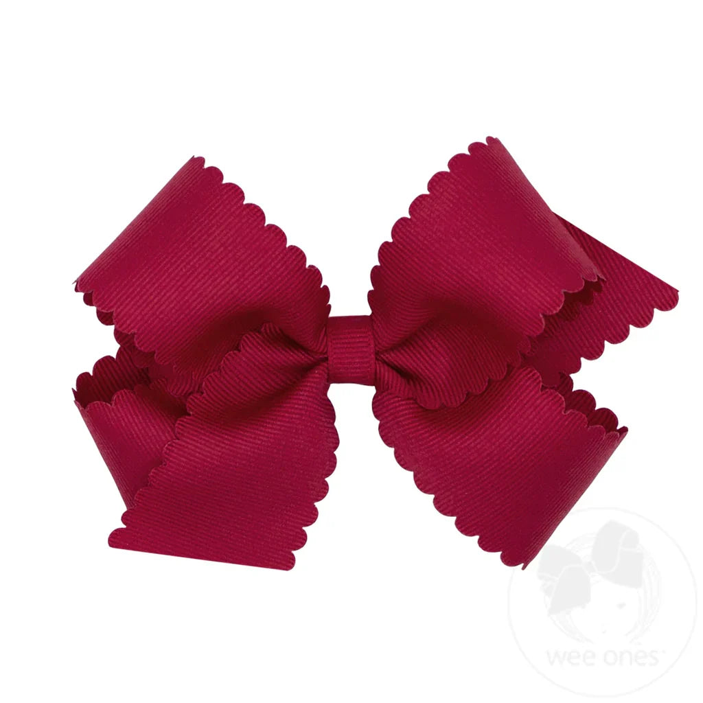 King Scalloped Bows